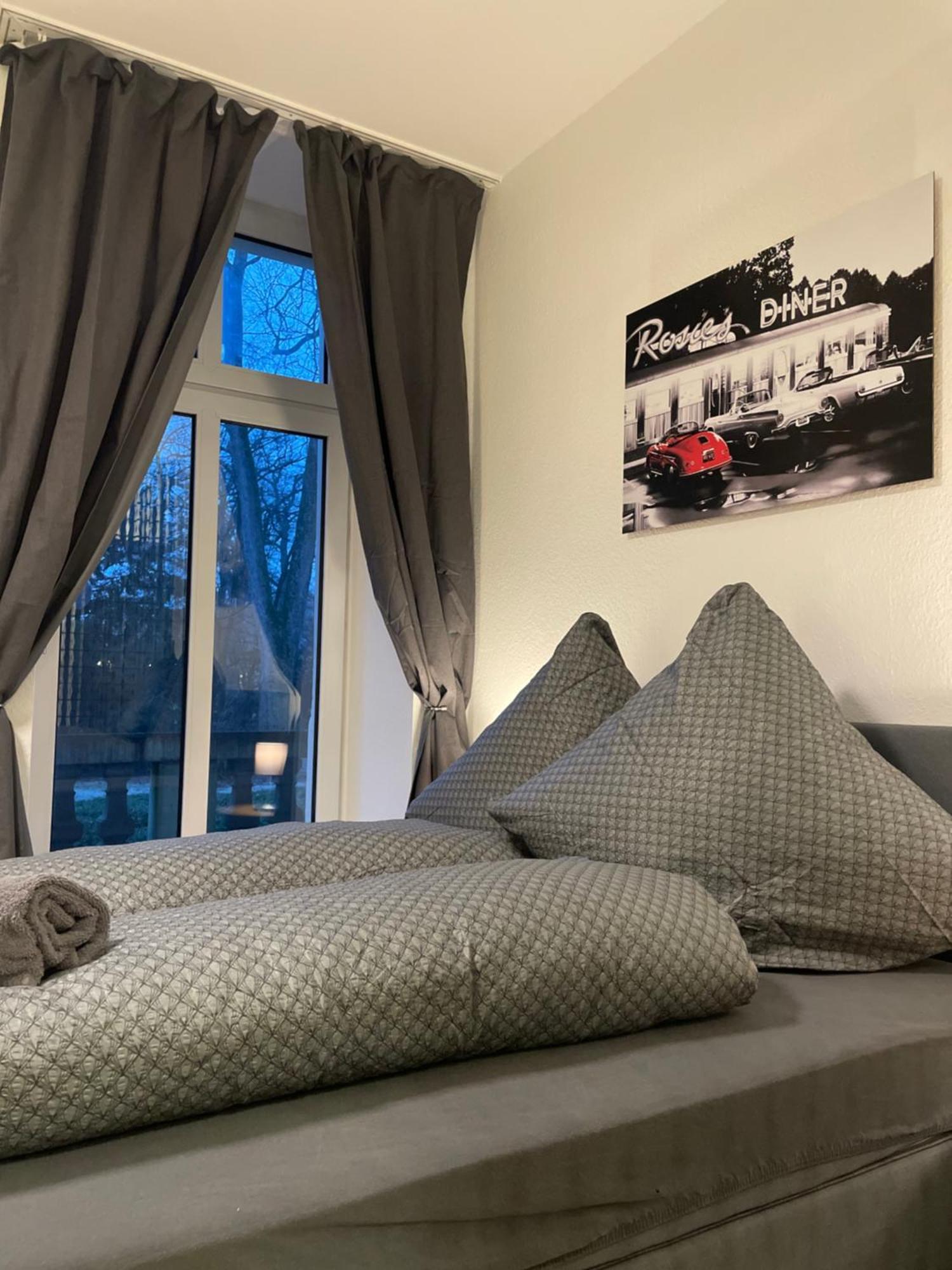 Residenz Am Kurpark - Ferienwohnungen In Zentraler Lage I Privatparkplatz Bad Rothenfelde Bilik gambar