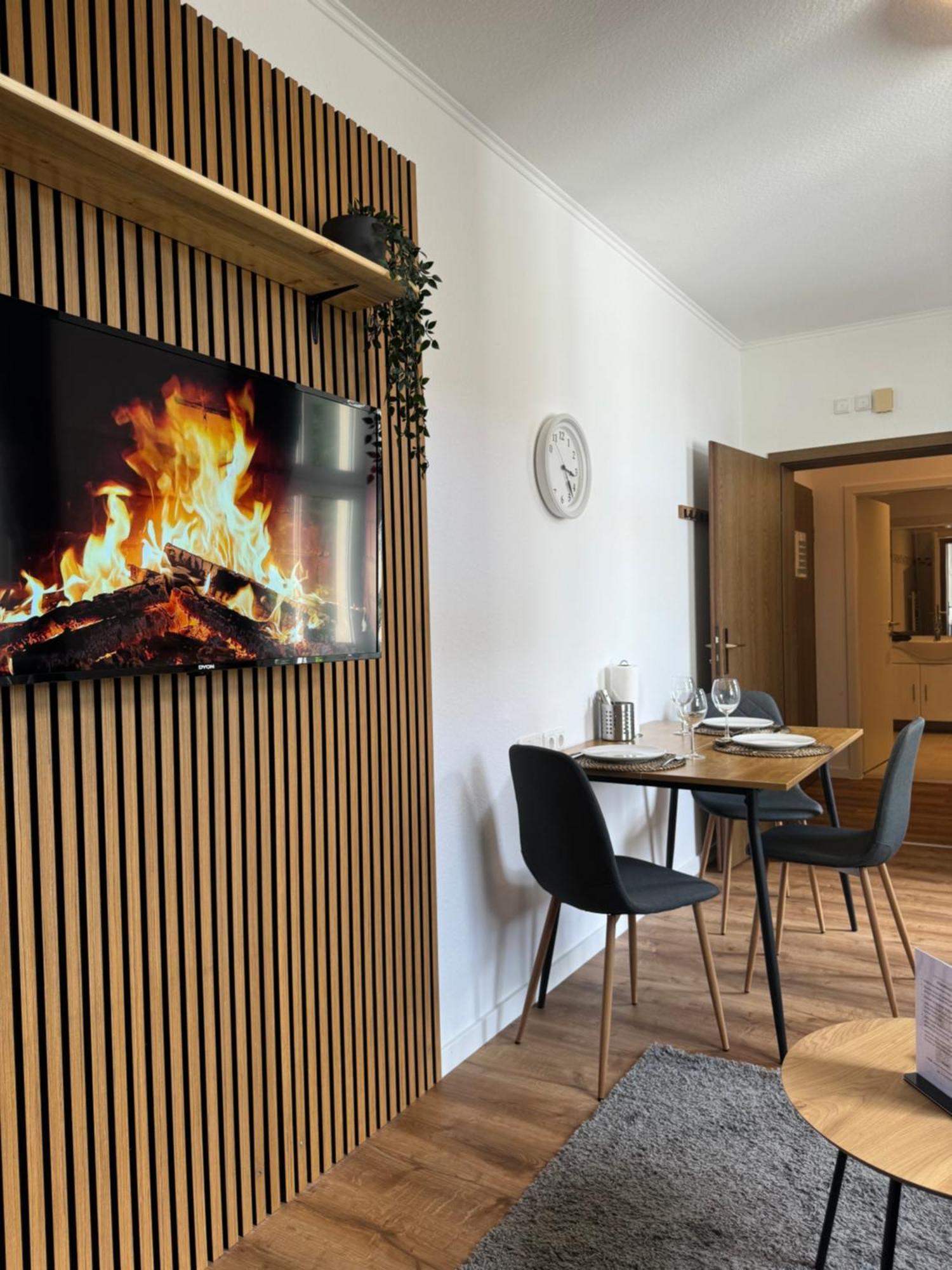 Residenz Am Kurpark - Ferienwohnungen In Zentraler Lage I Privatparkplatz Bad Rothenfelde Bilik gambar